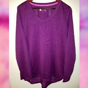 Xersion Long Sleeve Vneck Shirt Size XL